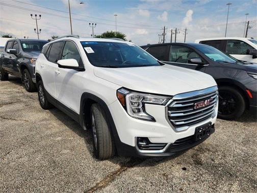 2022 GMC Terrain SLT