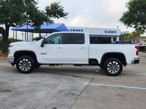 2024 Chevrolet Silverado 2500 LT