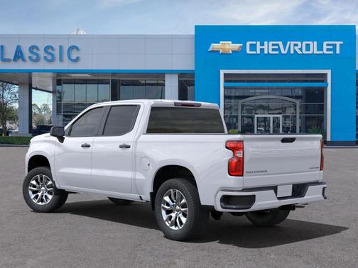 2025 Chevrolet Silverado 1500 Custom