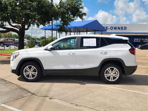 2024 GMC Terrain SLE