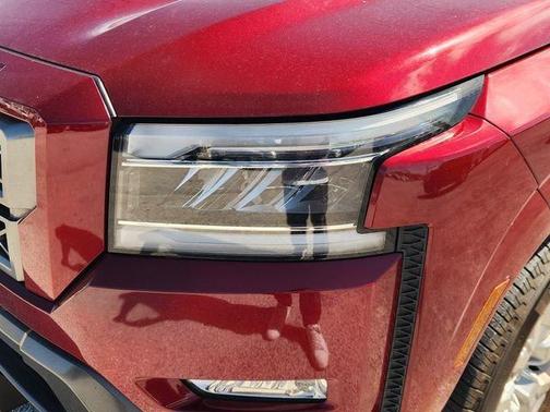 Cardinal Red Metallic 2023 Nissan Frontier SV