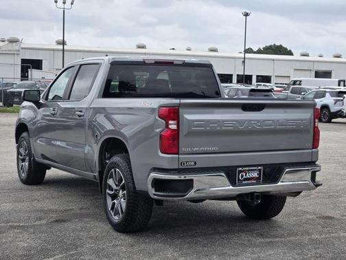 Sterling Gray Metallic 2023 Chevrolet Silverado 1500 LT