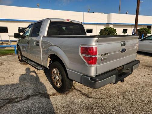 2010 Ford F-150 XLT SuperCrew