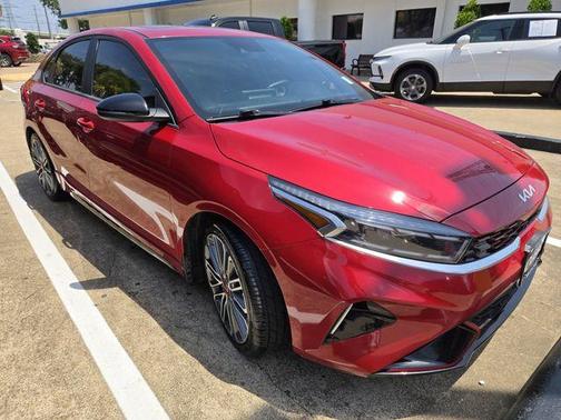 Currant Red 2022 Kia Forte GT