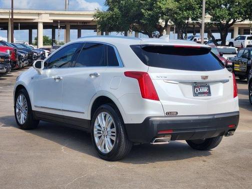 Crystal White Tri-Coat 2019 Cadillac XT5 Premium Luxury