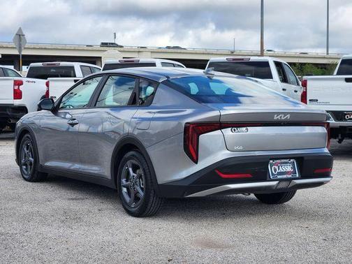 2025 Kia K4 