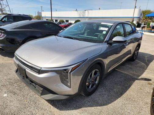 2025 Kia K4 