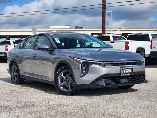 2025 Kia K4 