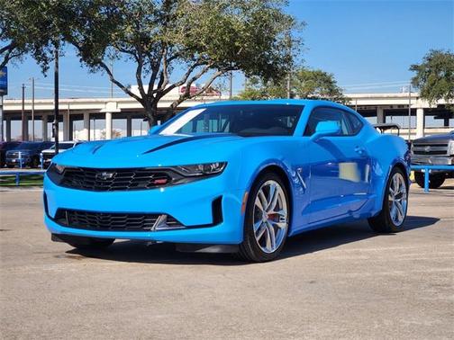 2022 Chevrolet Camaro 2LT
