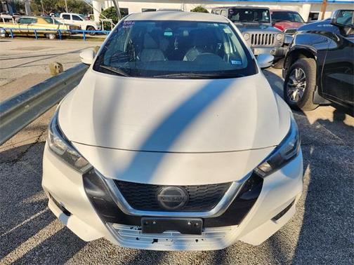 2021 Nissan Versa 1.6 SV