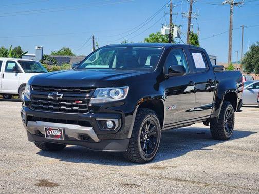 Black 2022 Chevrolet Colorado Z71