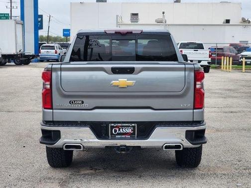 2023 Chevrolet Silverado 1500 LTZ