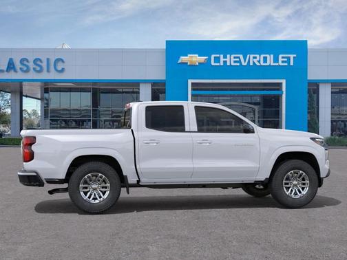 White 2026 Chevrolet Colorado LT