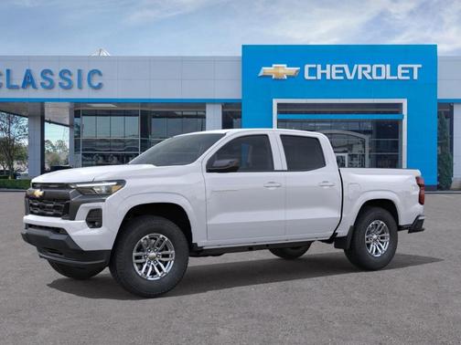 White 2026 Chevrolet Colorado LT