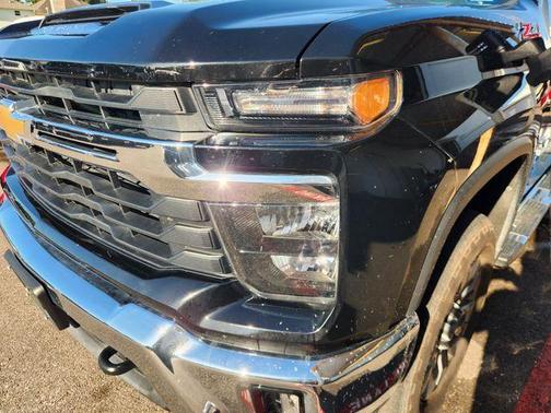Black 2024 Chevrolet Silverado 2500 LT