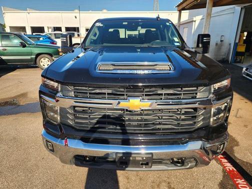 Black 2024 Chevrolet Silverado 2500 LT