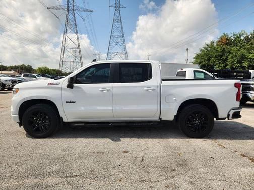 Summit White 2025 Chevrolet Silverado 1500 RST