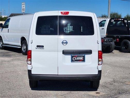 2018 Nissan NV200 S