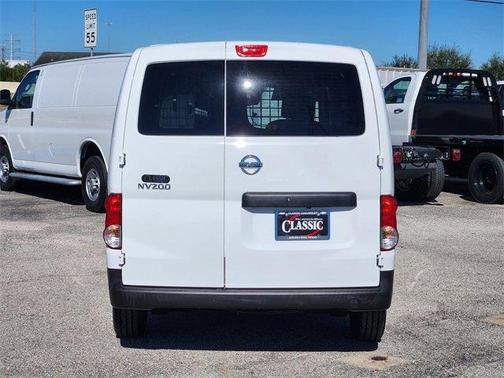 2018 Nissan NV200 S