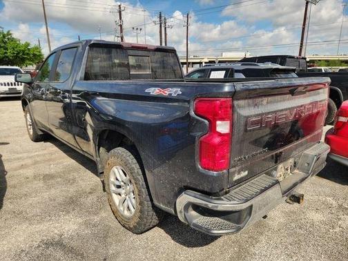 Shadow Gray Metallic 2021 Chevrolet Silverado 1500 LT