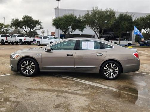 2017 Buick LaCrosse Essence