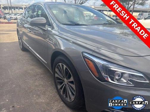 2017 Buick LaCrosse Essence