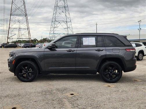 2024 Jeep Grand Cherokee Laredo