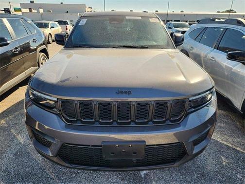 2024 Jeep Grand Cherokee Laredo