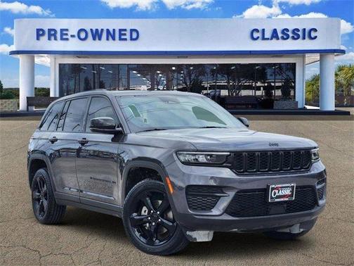 2024 Jeep Grand Cherokee Laredo