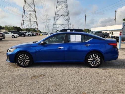 Bluestone Pearl 2025 Nissan Altima SV