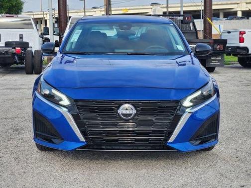 Bluestone Pearl 2025 Nissan Altima SV