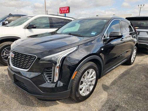 2022 Cadillac XT4 Luxury