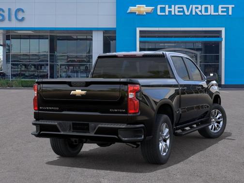Black 2026 Chevrolet Silverado 1500 Custom