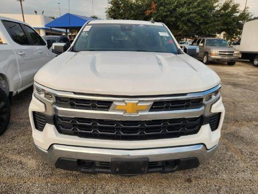 Summit White 2023 Chevrolet Silverado 1500 LT