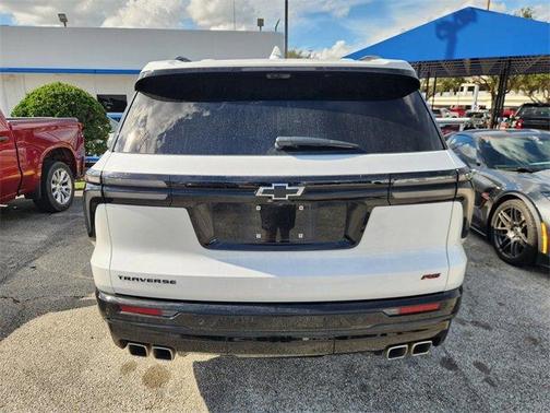 2024 Chevrolet Traverse RS