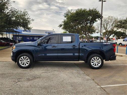 2023 Chevrolet Silverado 1500 Custom