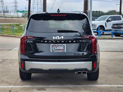 2024 Kia Telluride S