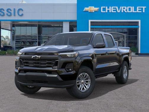 Black 2026 Chevrolet Colorado LT