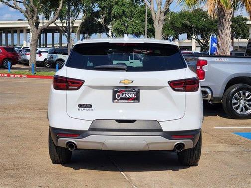 2023 Chevrolet Blazer 2LT