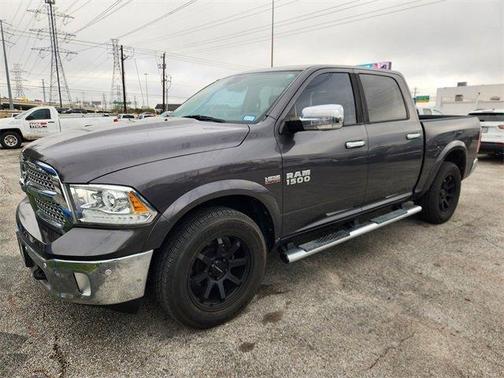 2016 RAM 1500 Laramie