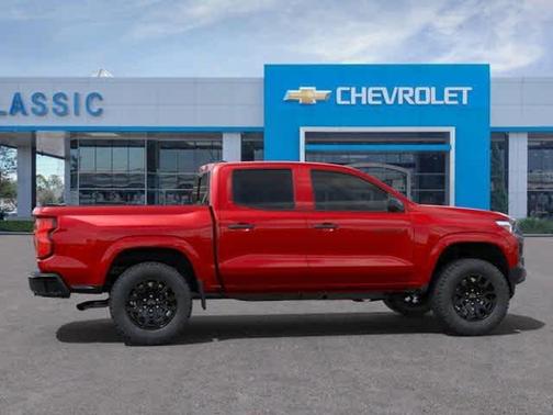 2025 Chevrolet Colorado WT
