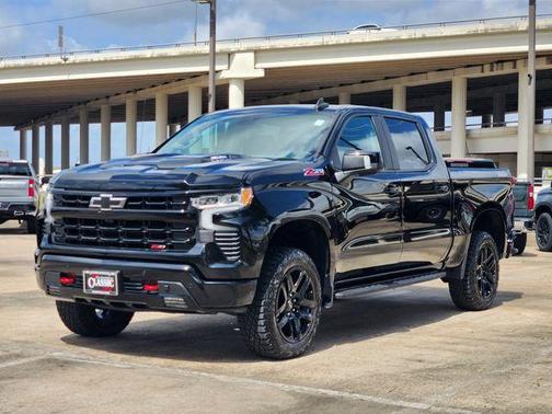 2025 Chevrolet Silverado 1500 LT Trail Boss