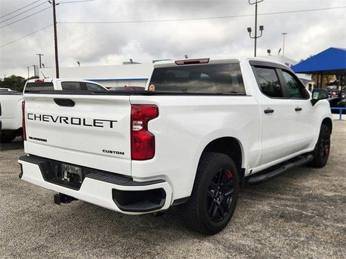 2024 Chevrolet Silverado 1500 Custom