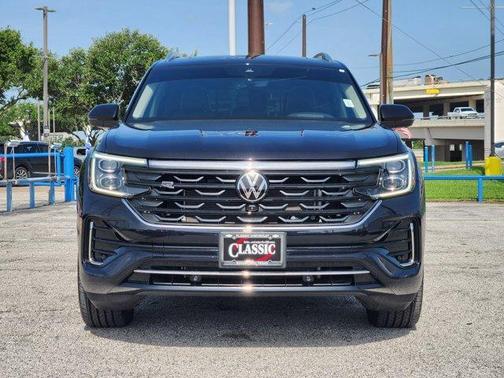 2025 Volkswagen Atlas 2.0T SEL Premium R-Line