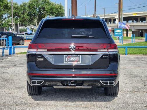 2025 Volkswagen Atlas 2.0T SEL Premium R-Line