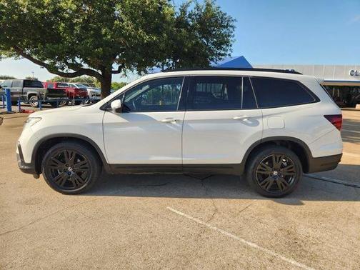 Platinum White Pearl 2021 Honda Pilot Black Edition