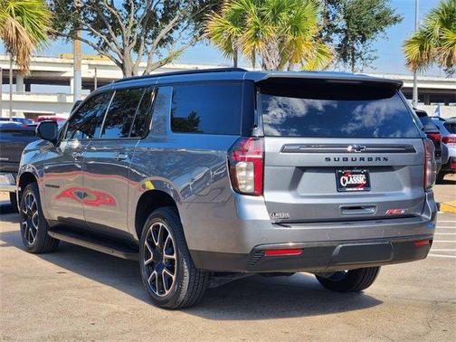 2021 Chevrolet Suburban RST