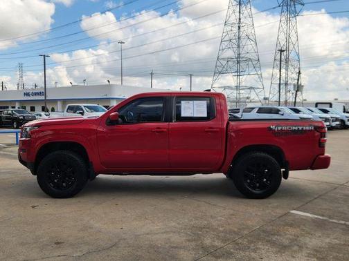 Red Alert 2022 Nissan Frontier SV
