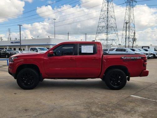 Red Alert 2022 Nissan Frontier SV