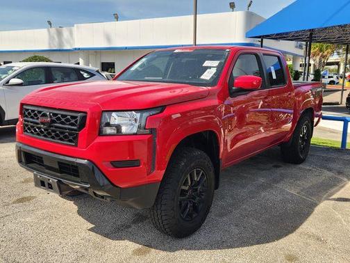 2022 Nissan Frontier SV